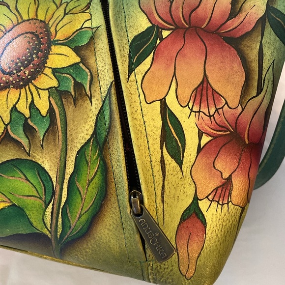 Anuschka Leather Bag Gently Used/Excellent Condition Adjustable Strap - Picture 7 of 16